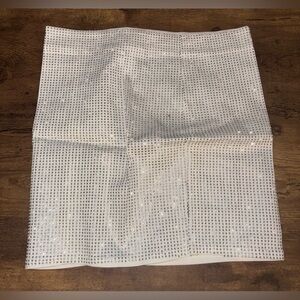 NWOT Elegant White Sequin Mini Skirt